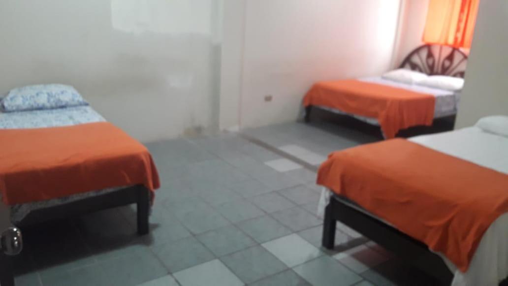 Hotel Sun Beach Salinas (Santa Elena) Exterior photo